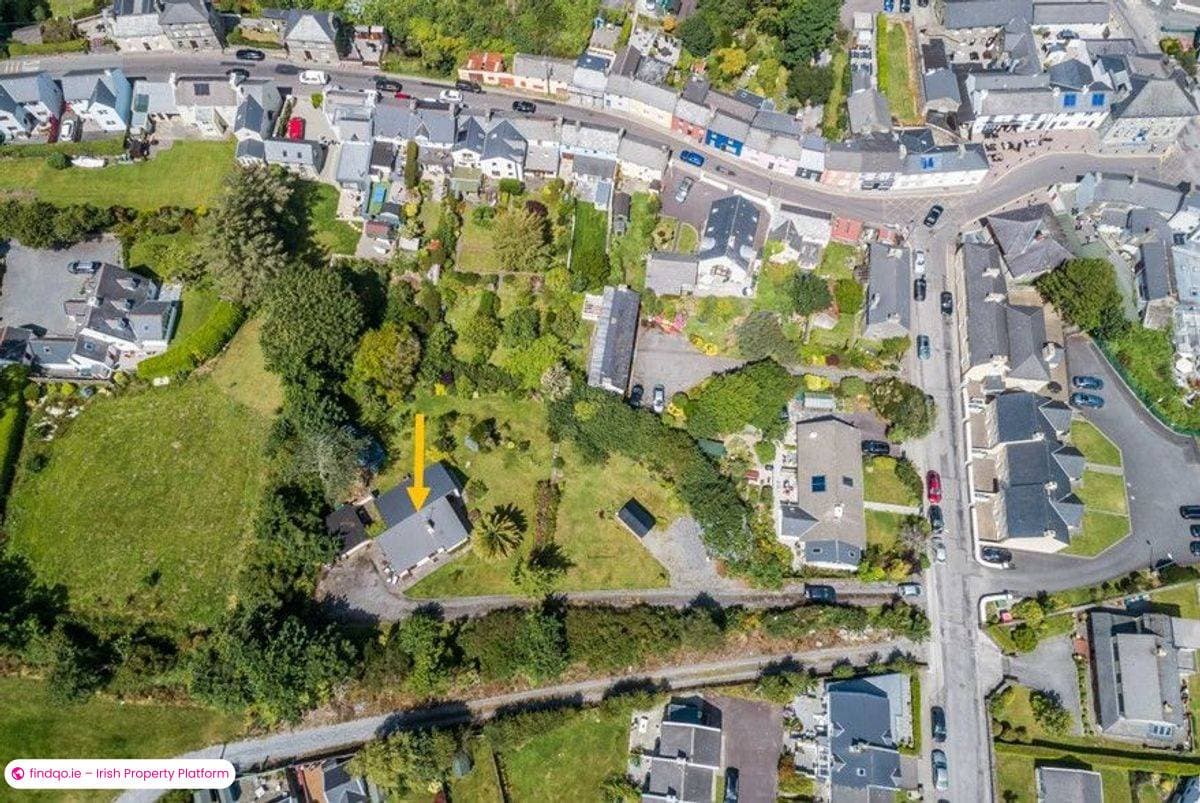 Detached house for Sale in Schull, Cork