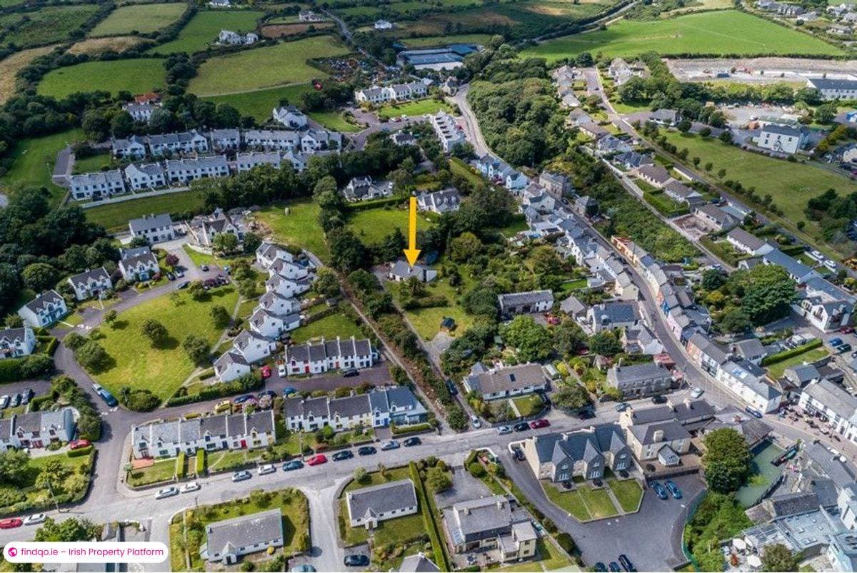 Detached house for Sale in Schull, Cork