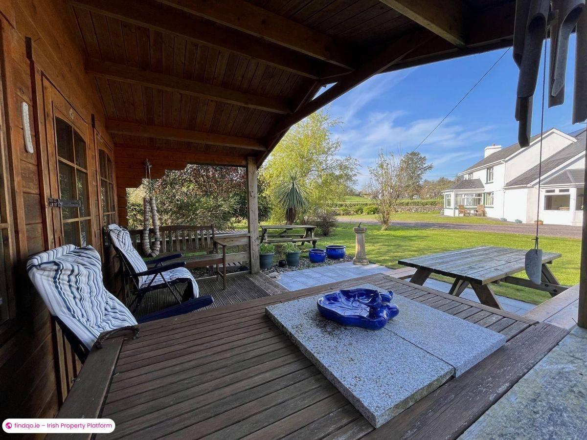 Detached house for Sale in Schull, Cork