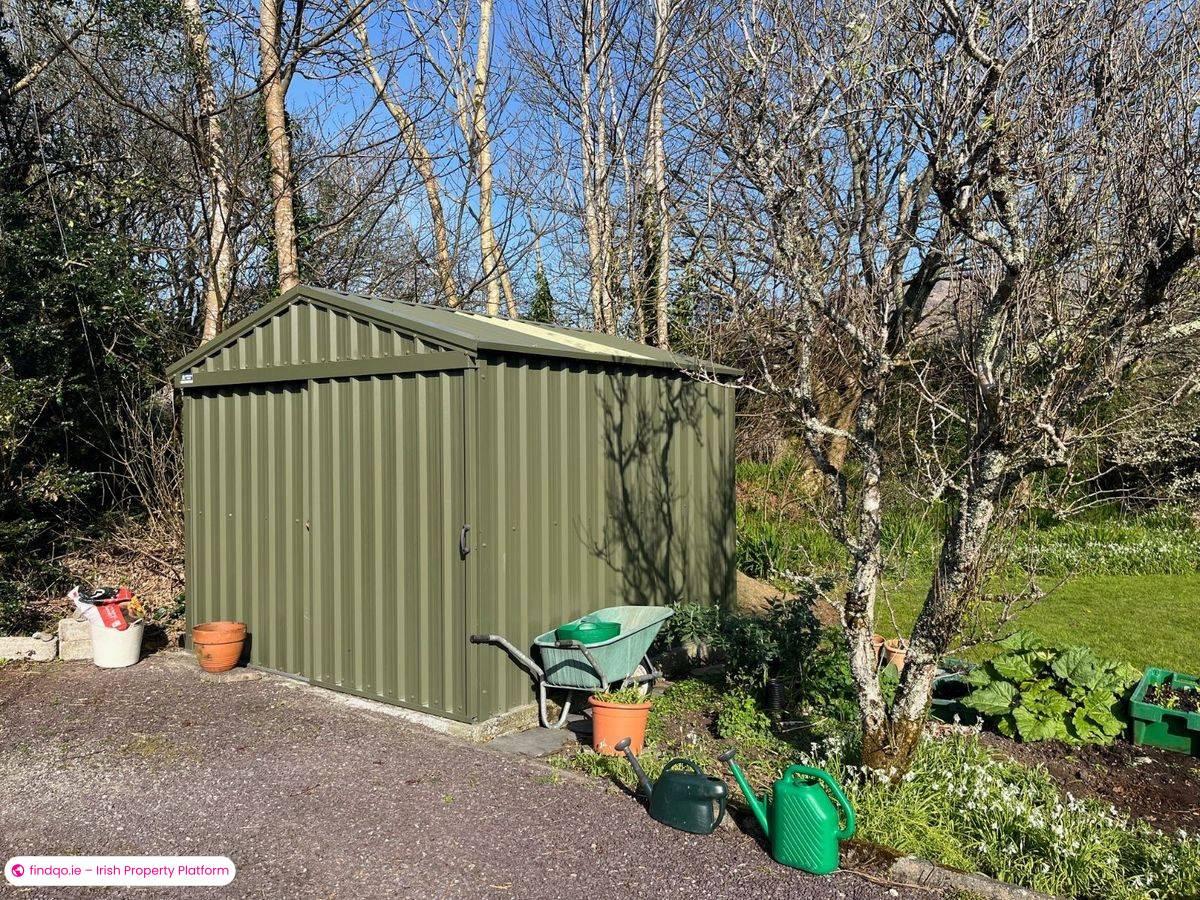 Detached house for Sale in Schull, Cork