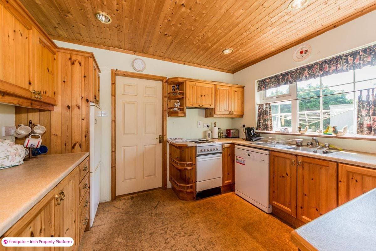 Bungalow for Sale in Schull, Cork