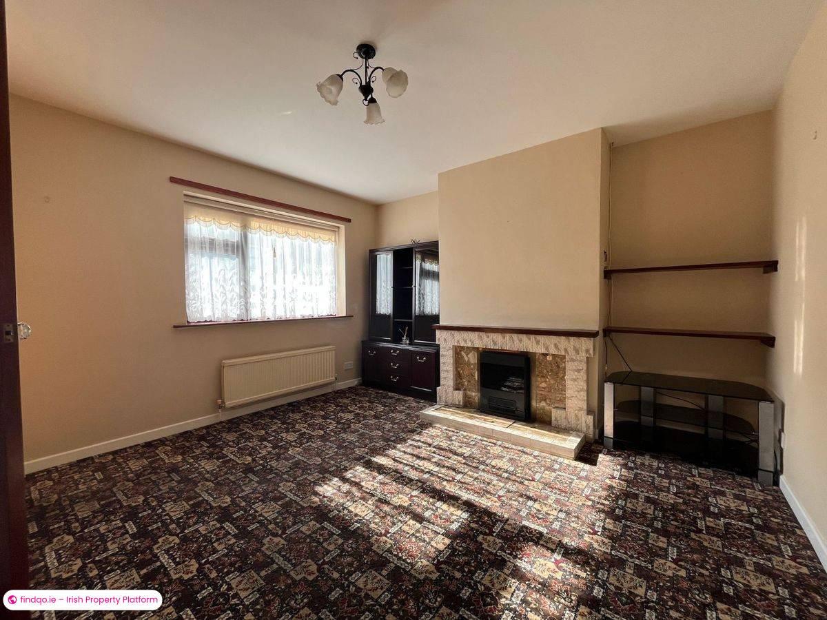 Semi-detached house for Sale in Bantry, Cork