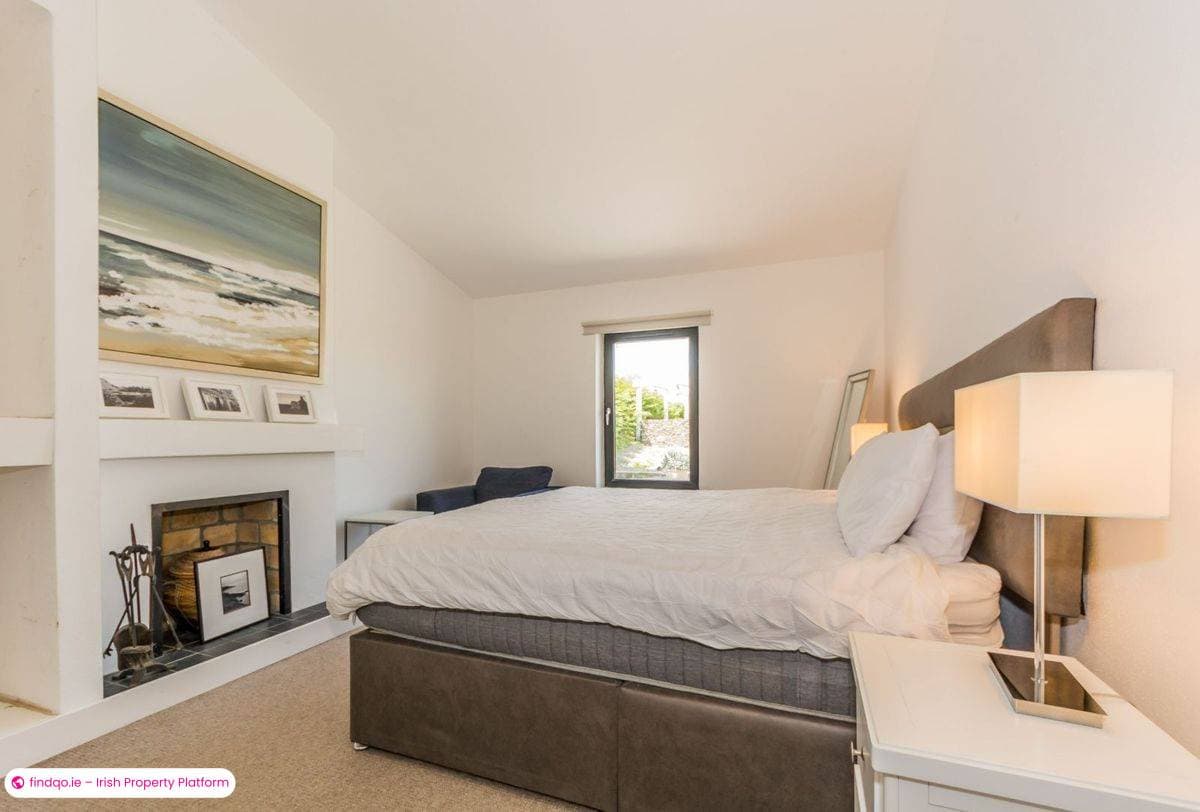 Detached house for Sale in Goleen, Cork