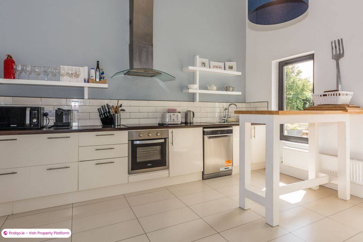 Detached house for Sale in Goleen, Cork