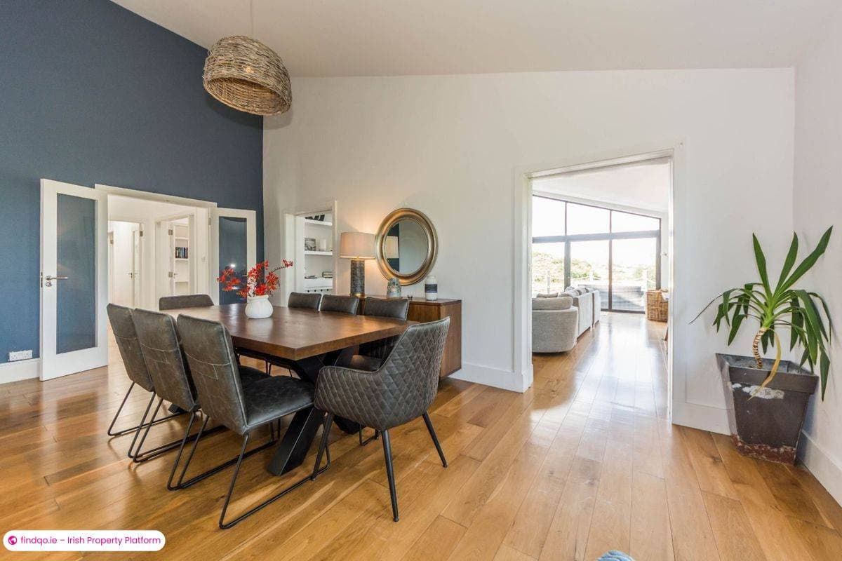 Detached house for Sale in Goleen, Cork