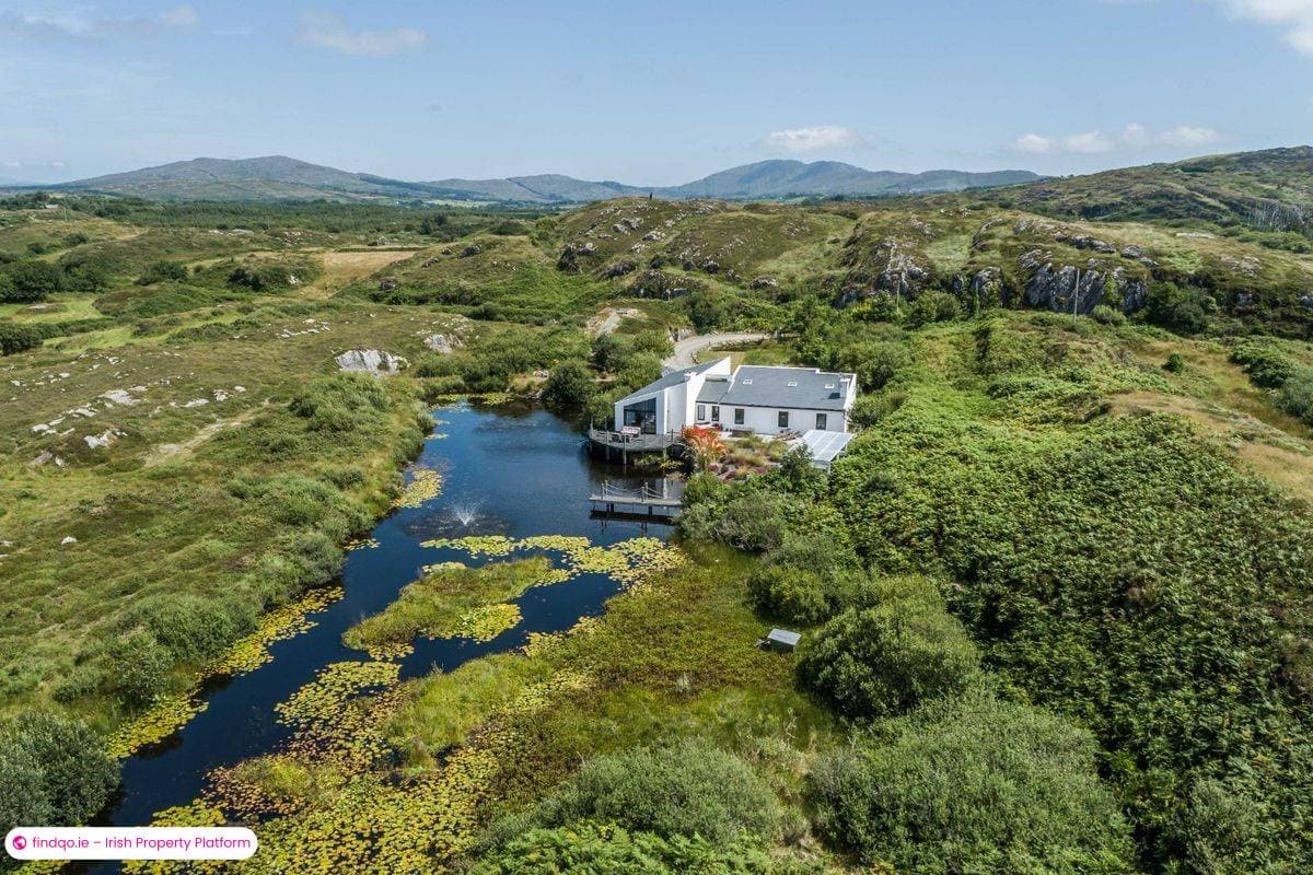 Detached house for Sale in Goleen, Cork