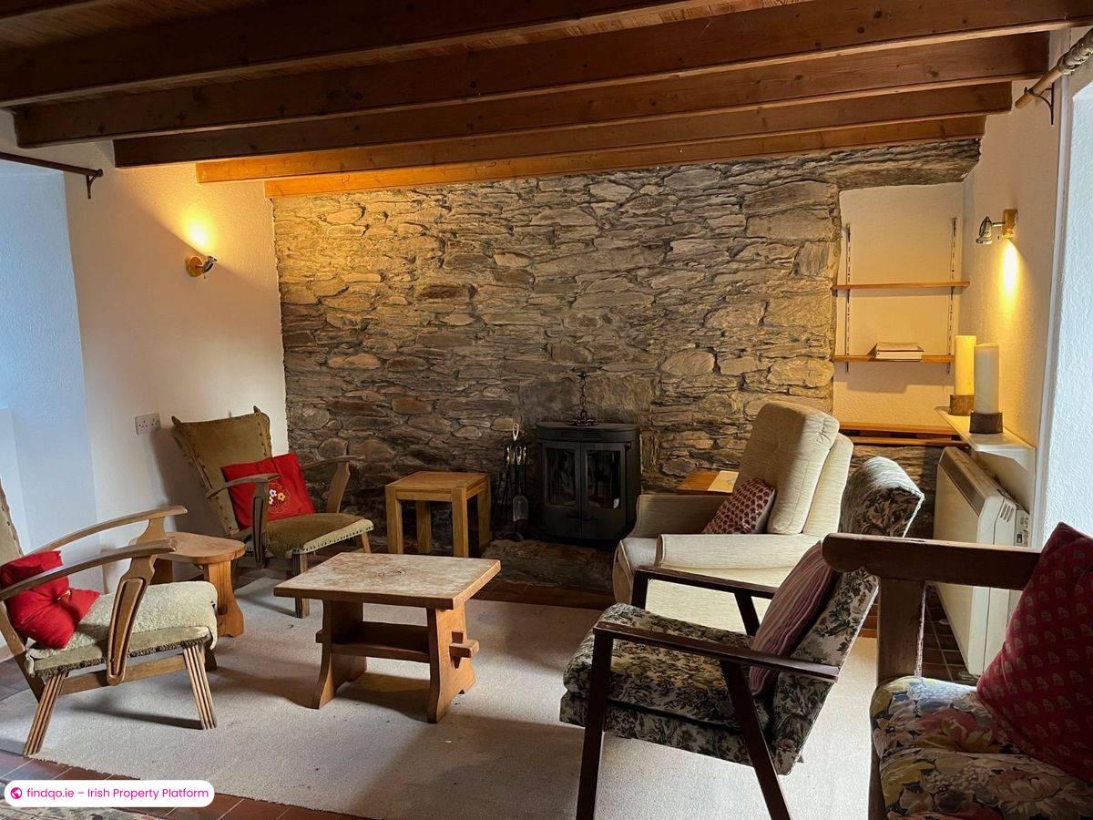 Detached house for Sale in Toormore, Cork