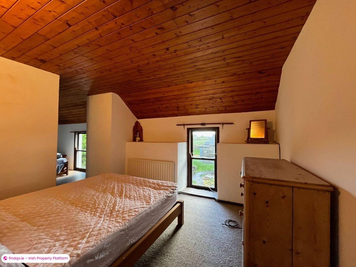 Detached house for Sale in Toormore, Cork