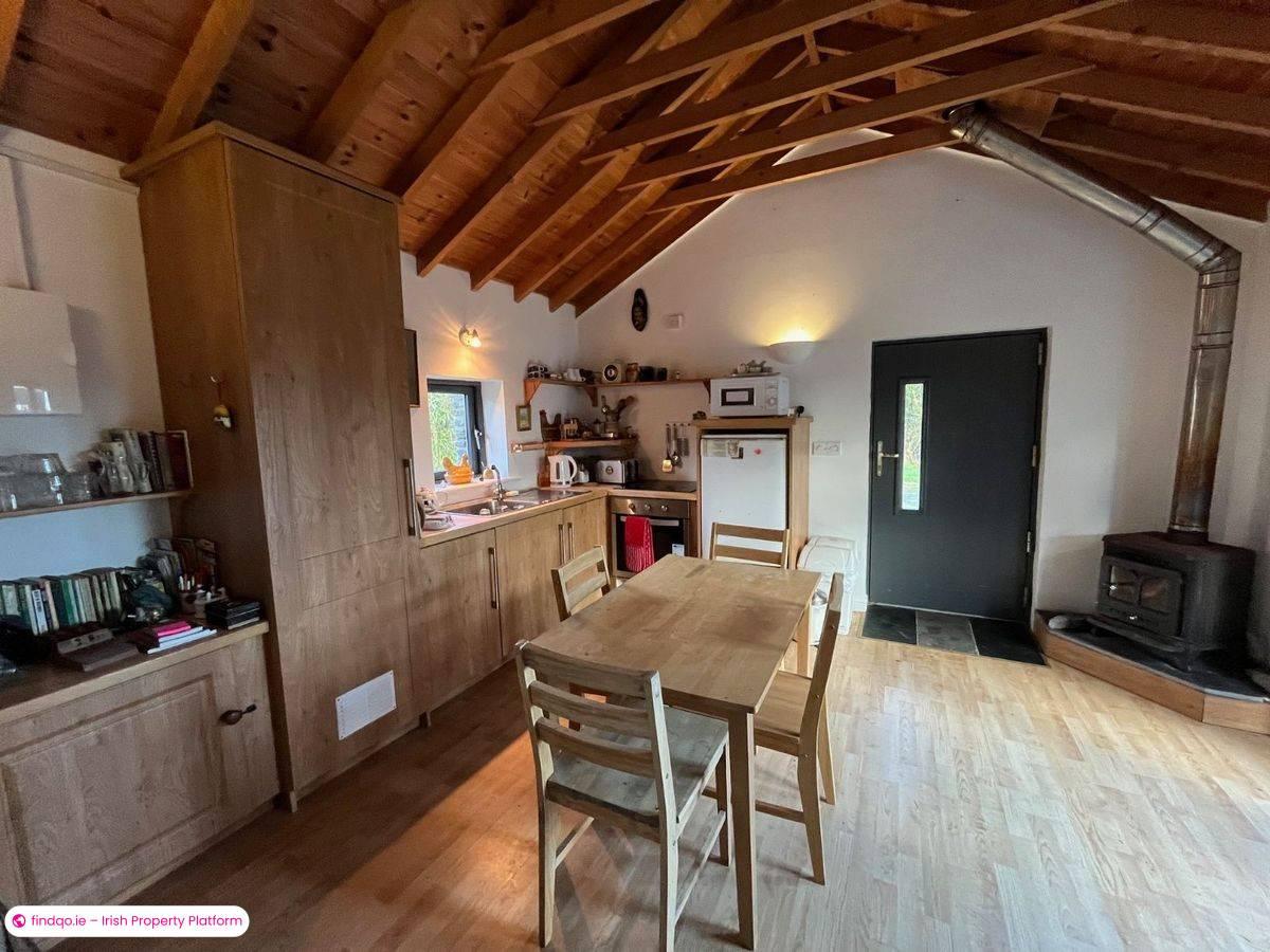 Detached house for Sale in Toormore, Cork