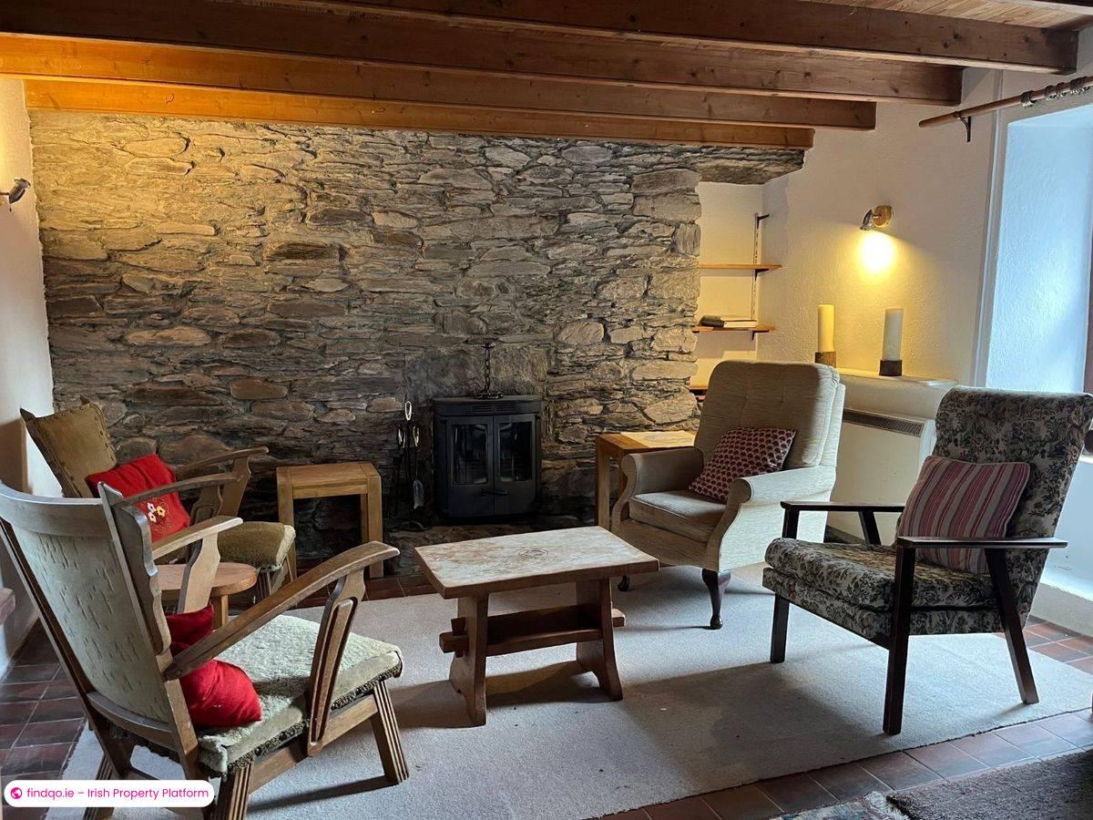 Detached house for Sale in Toormore, Cork