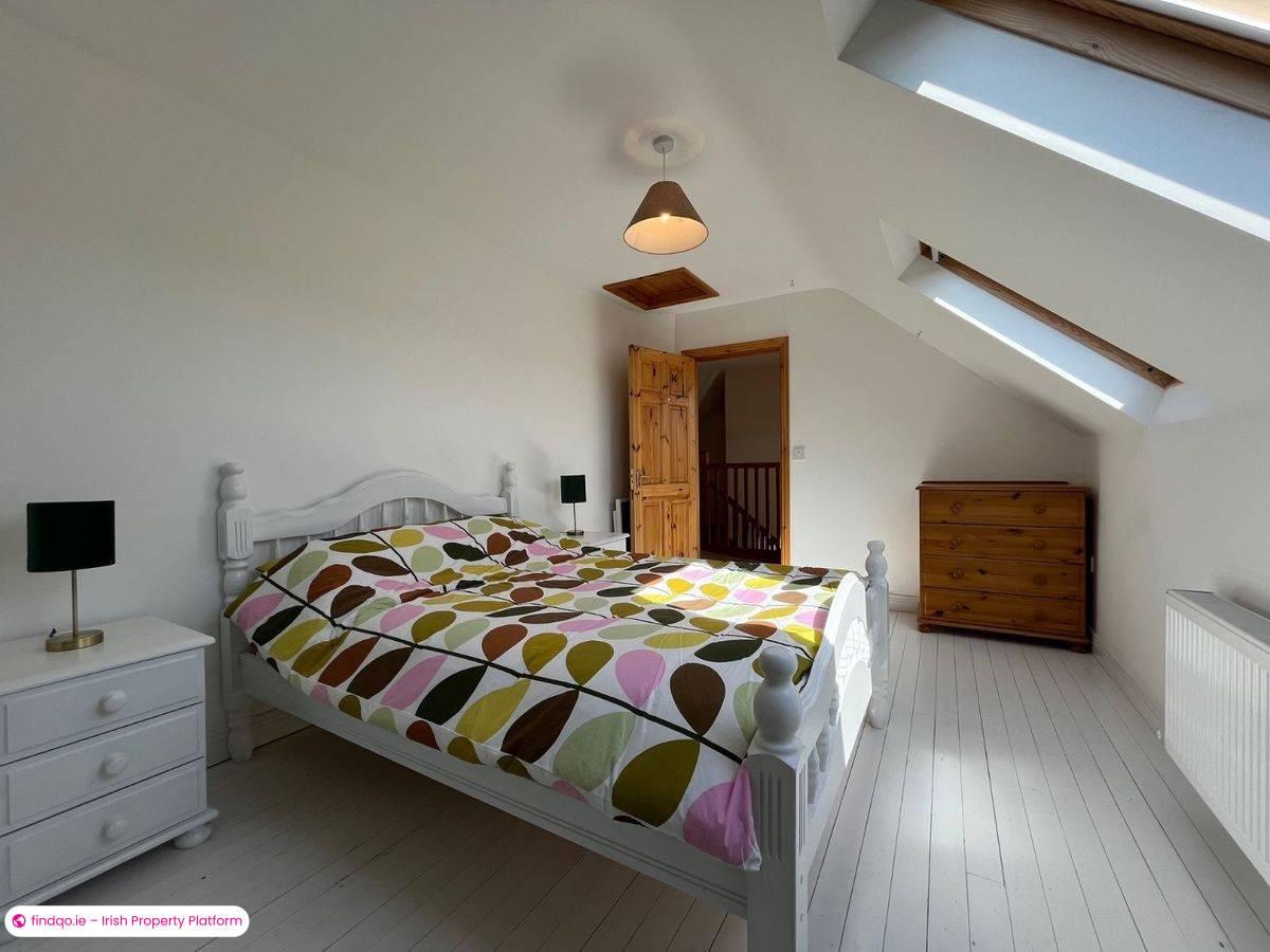 Detached house for Sale in Schull, Cork