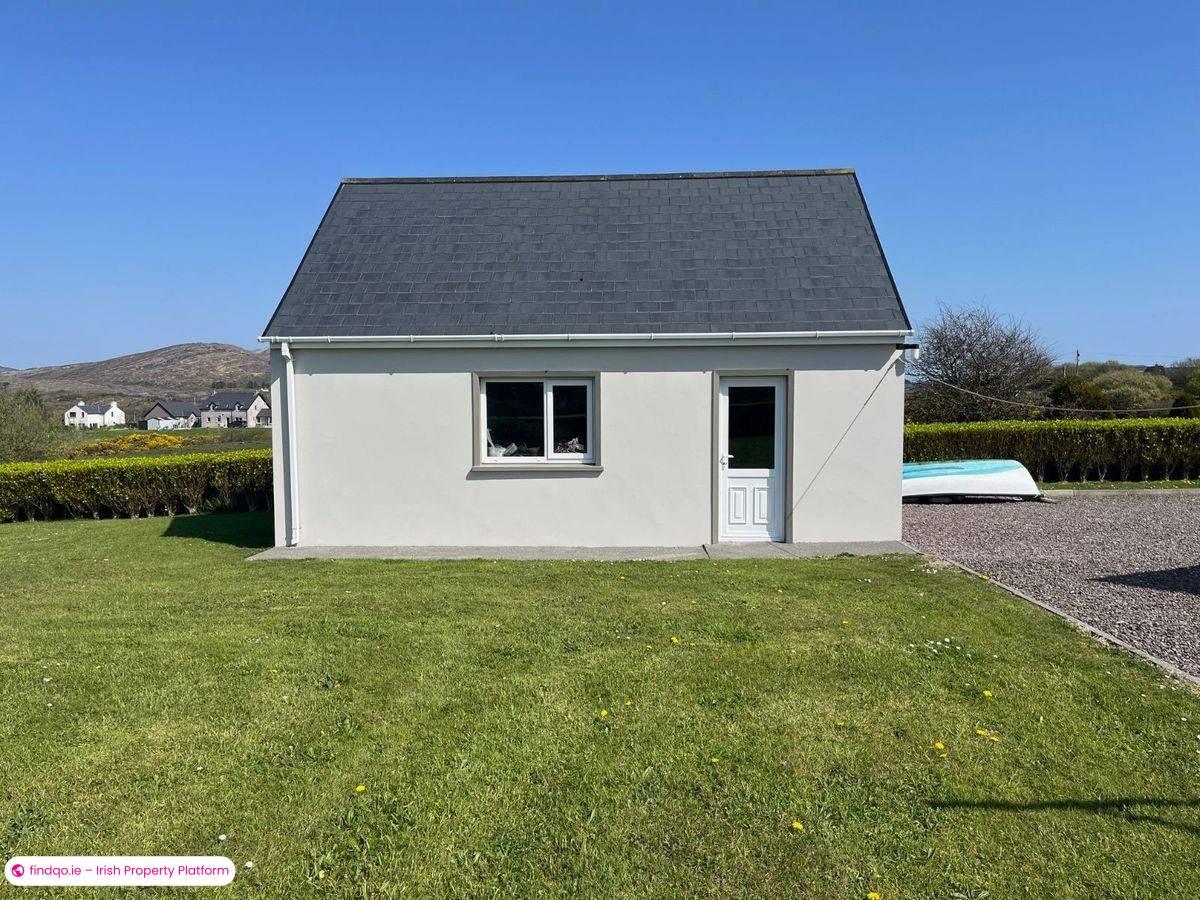 Detached house for Sale in Schull, Cork