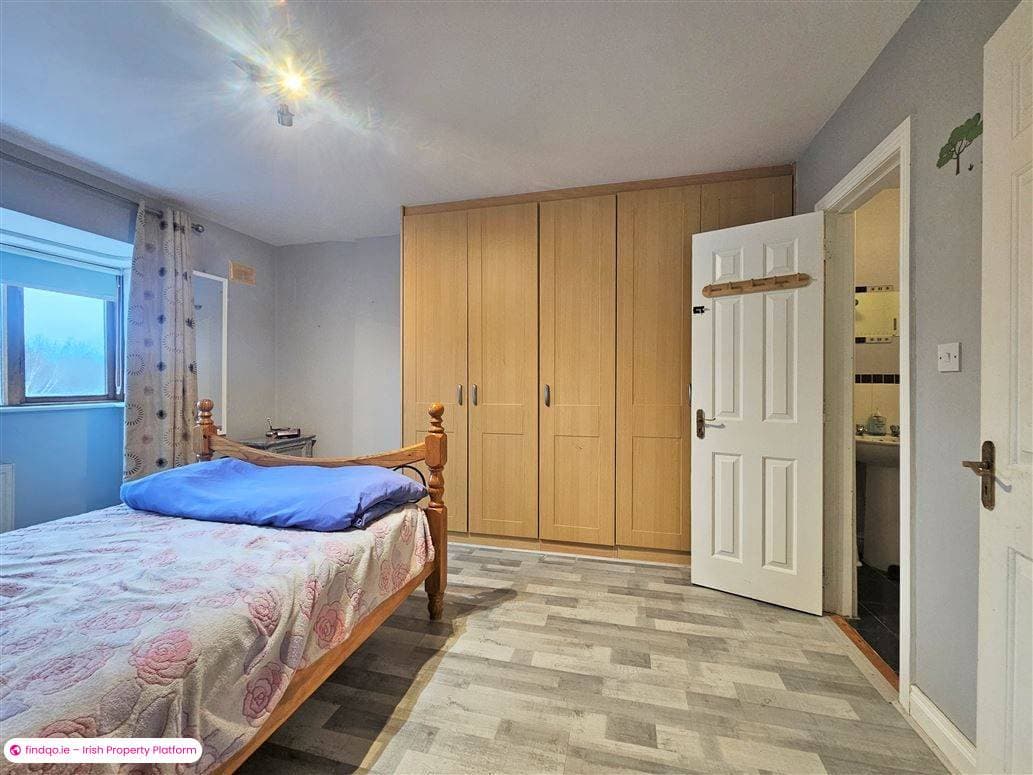 Detached house for Sale in Kilcullen, Kildare