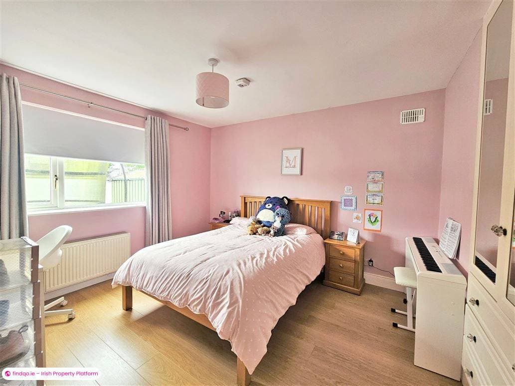 Detached house for Sale in Kilcullen, Kildare