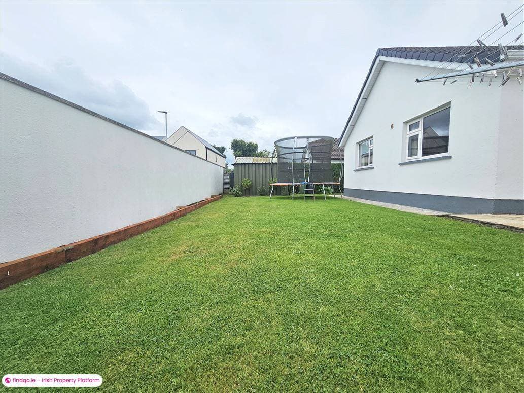Detached house for Sale in Kilcullen, Kildare