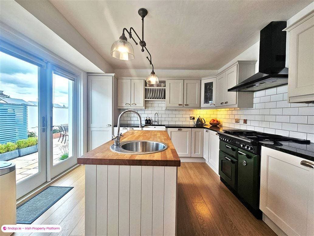 Detached house for Sale in Kilcullen, Kildare