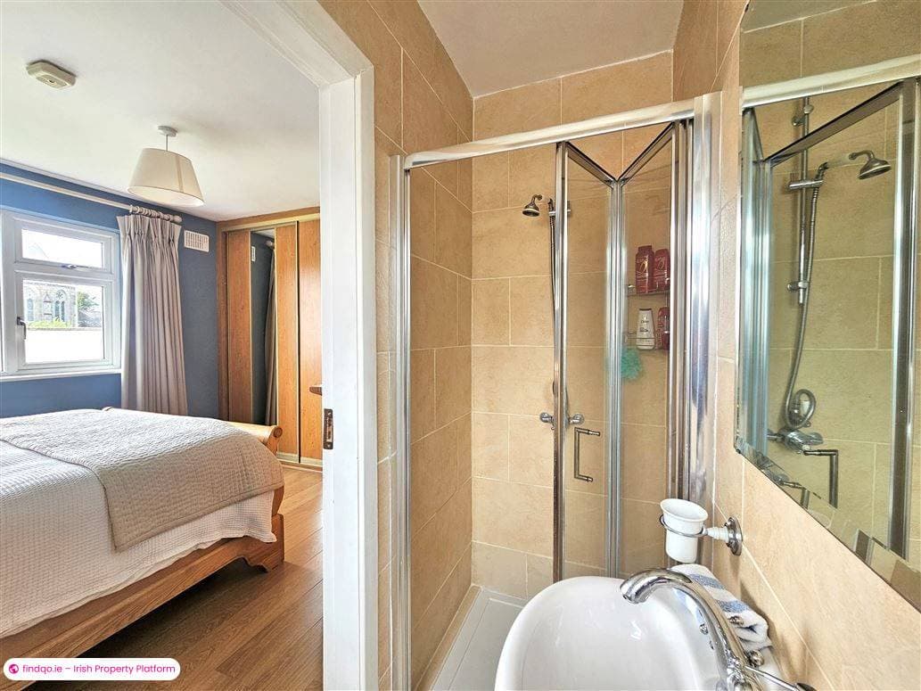 Detached house for Sale in Kilcullen, Kildare