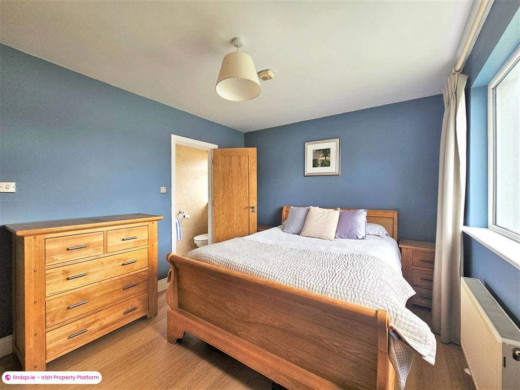 Detached house for Sale in Kilcullen, Kildare