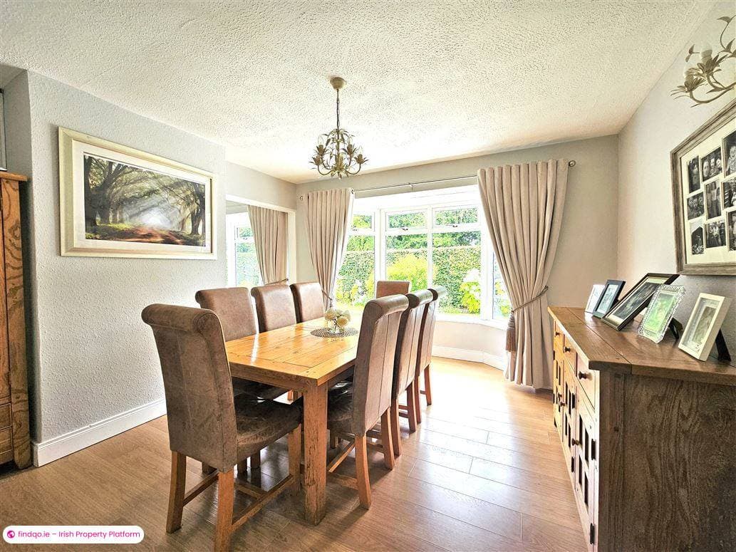 Detached house for Sale in Kilcullen, Kildare