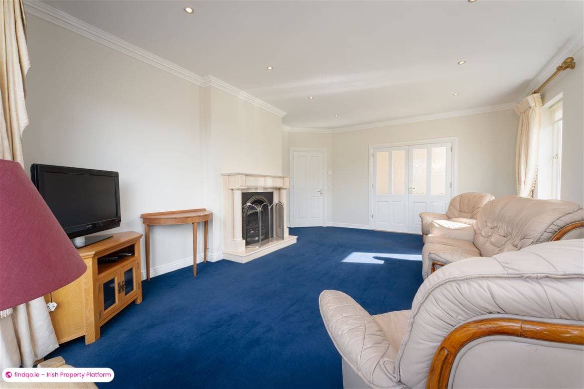 Detached house for Sale in Kilcullen, Kildare