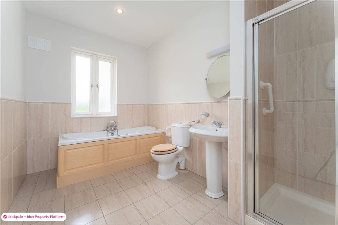 Detached house for Sale in Kilcullen, Kildare