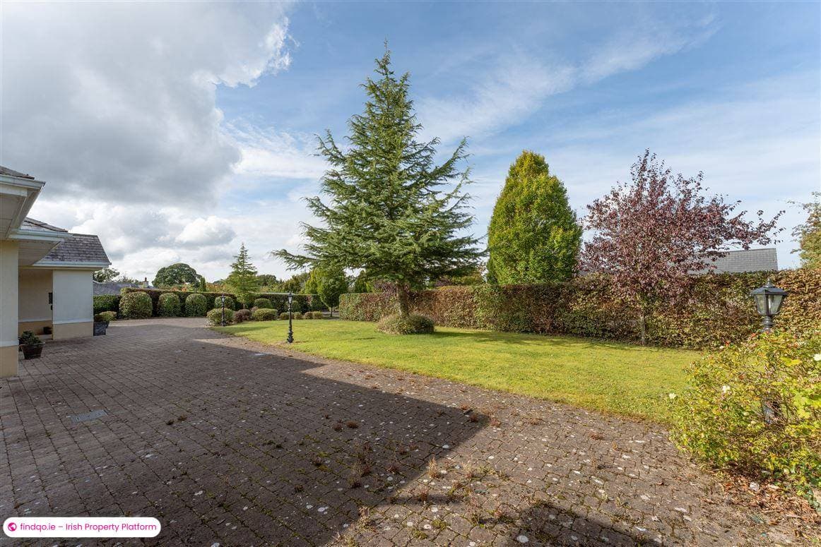 Detached house for Sale in Kilcullen, Kildare