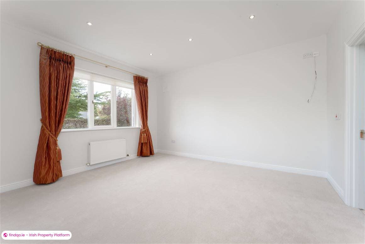 Detached house for Sale in Kilcullen, Kildare