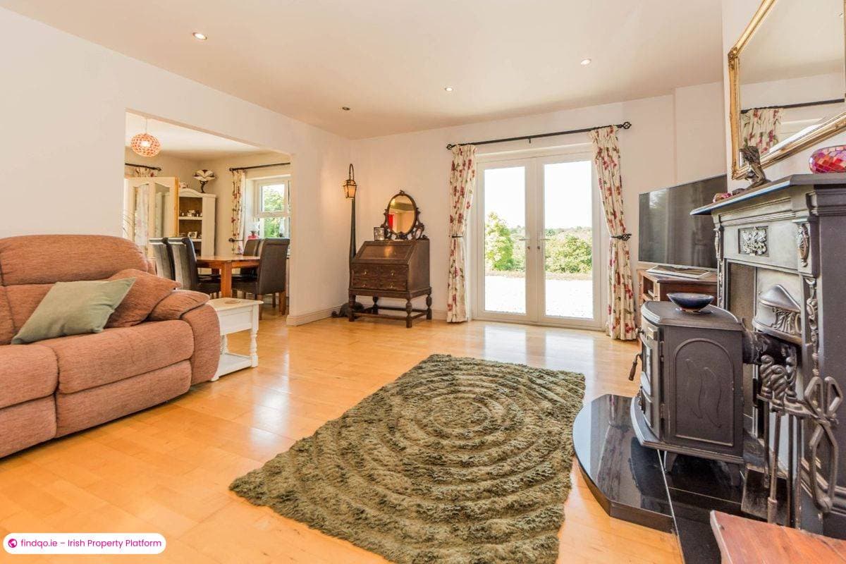 Detached house for Sale in Ballydehob, Cork