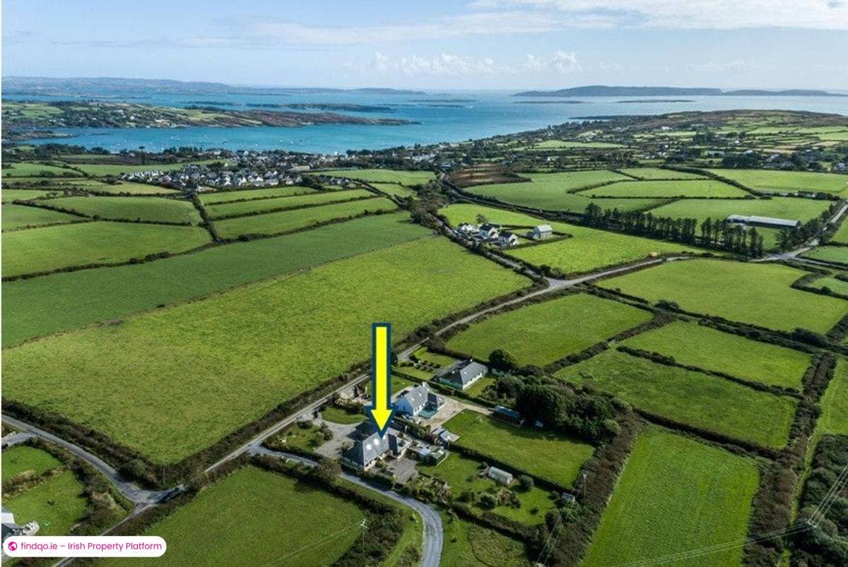 Detached house for Sale in Schull, Cork