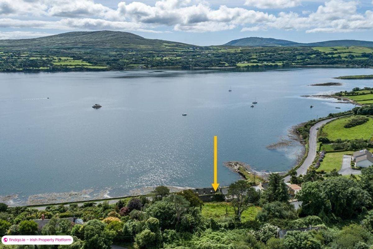 Detached house for Sale in Durrus, Cork