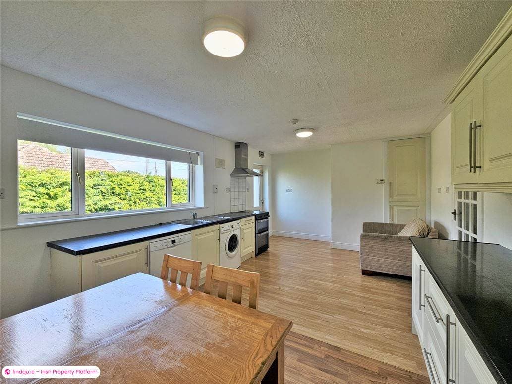 Detached house for Sale in Kilcullen, Kildare