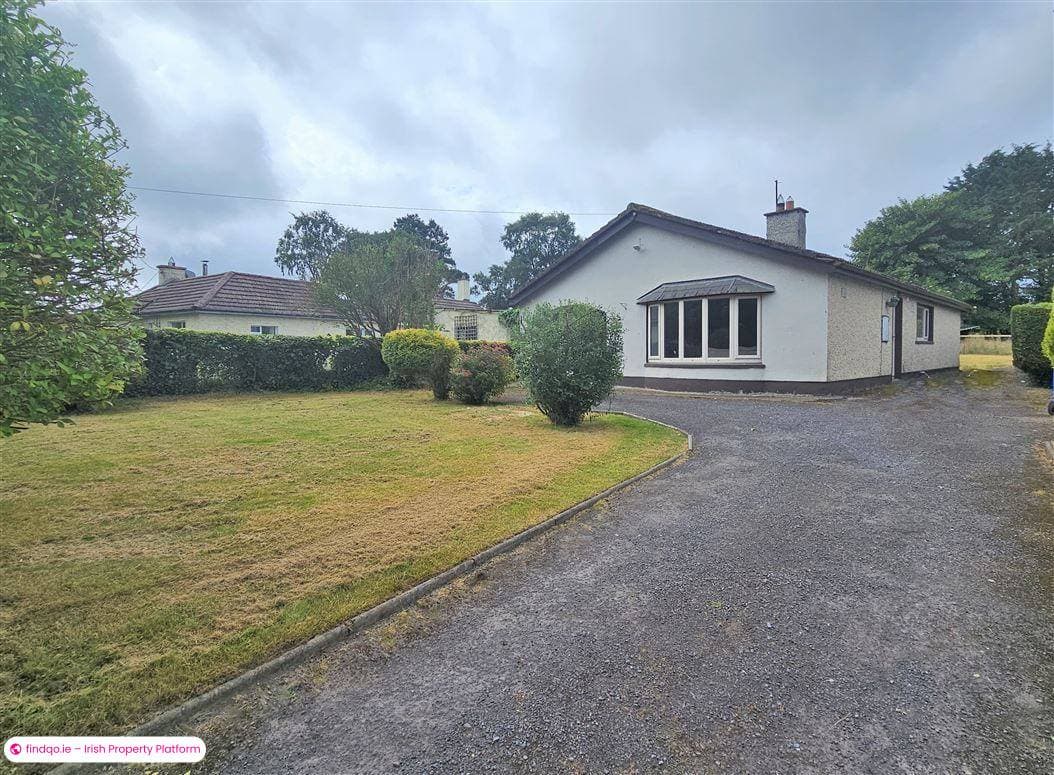Detached house for Sale in Kilcullen, Kildare