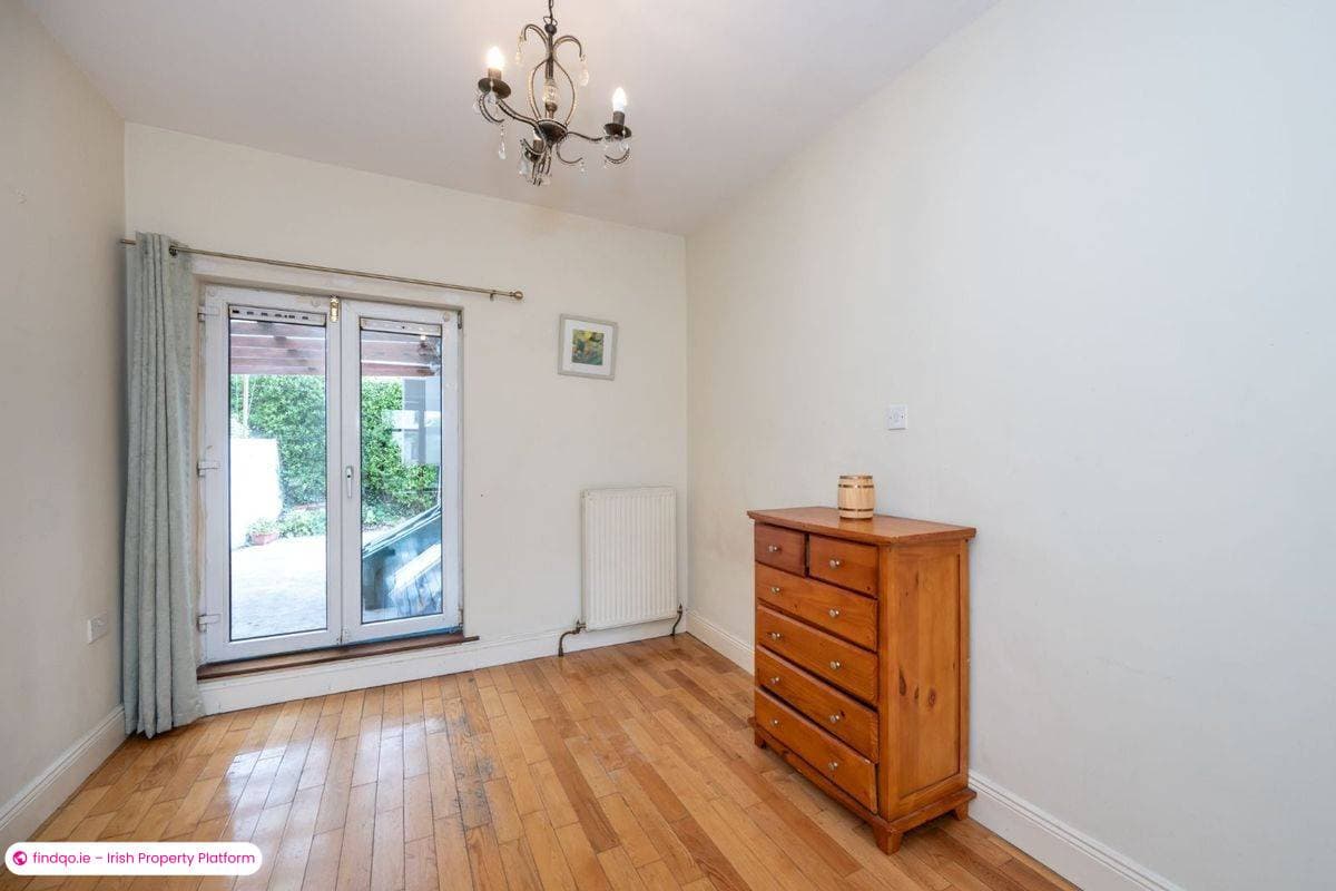 Detached house for Sale in The Lough, Cork