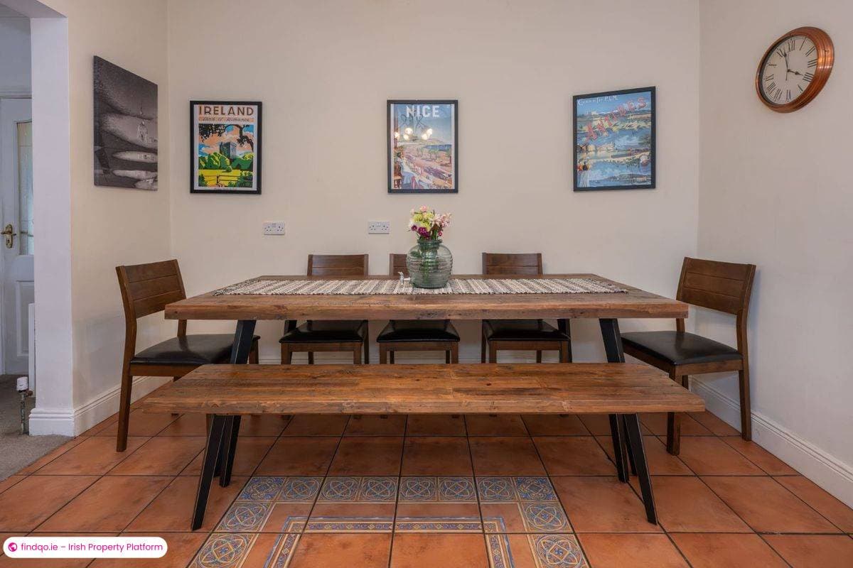 Detached house for Sale in The Lough, Cork