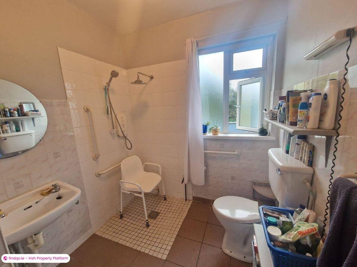 Detached house for Sale in Castlerea, Roscommon