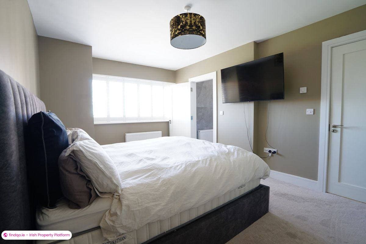 Semi-detached house for Sale in Passage East, Waterford, X91 X6FH