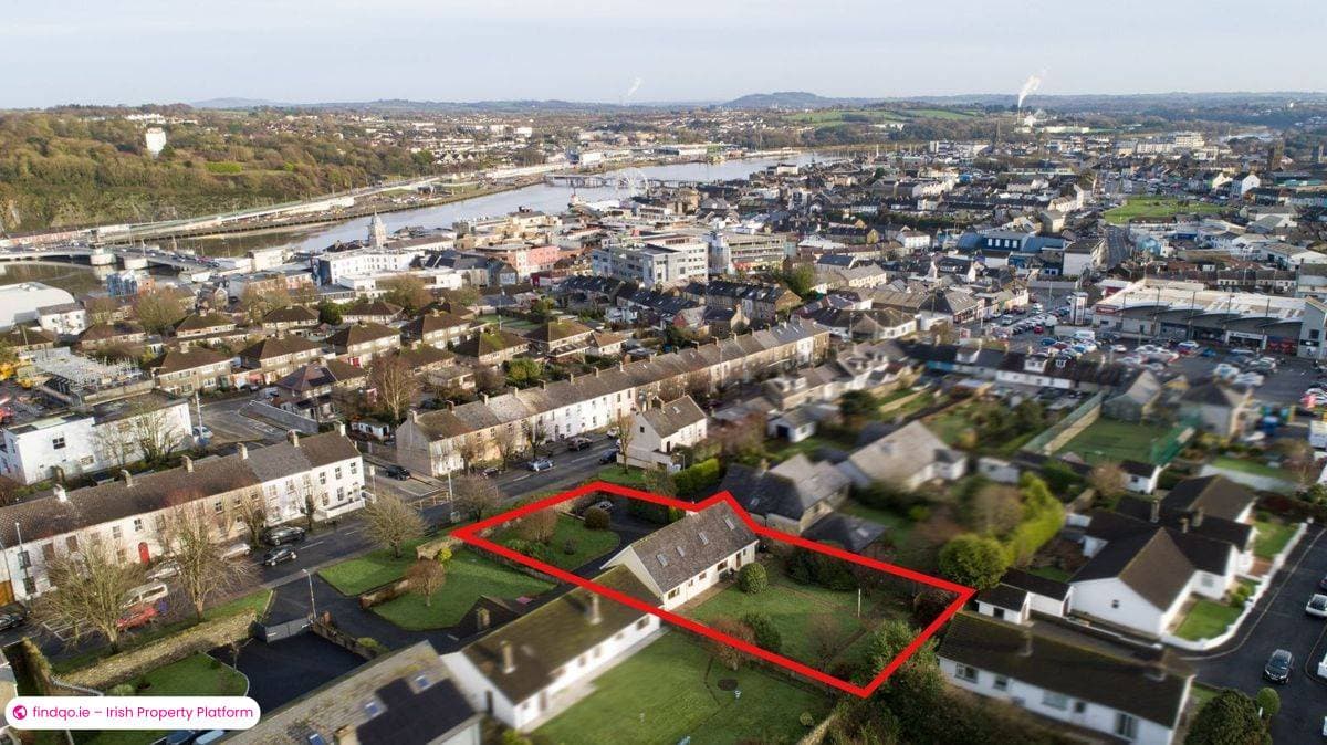 Detached house for Sale in Waterford City Centre, Waterford