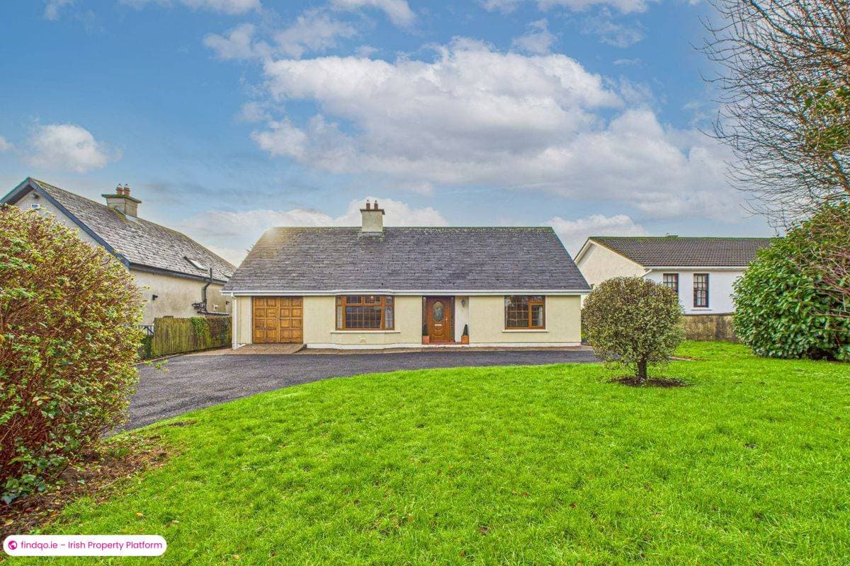 Detached house for Sale in Waterford City Centre, Waterford