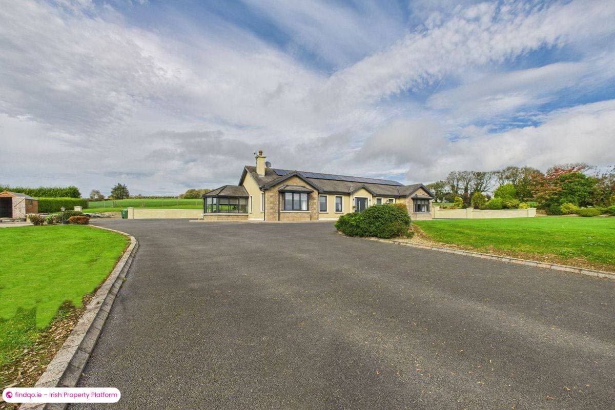 Detached house for Sale in Portlaw, Waterford, X91 A3N8