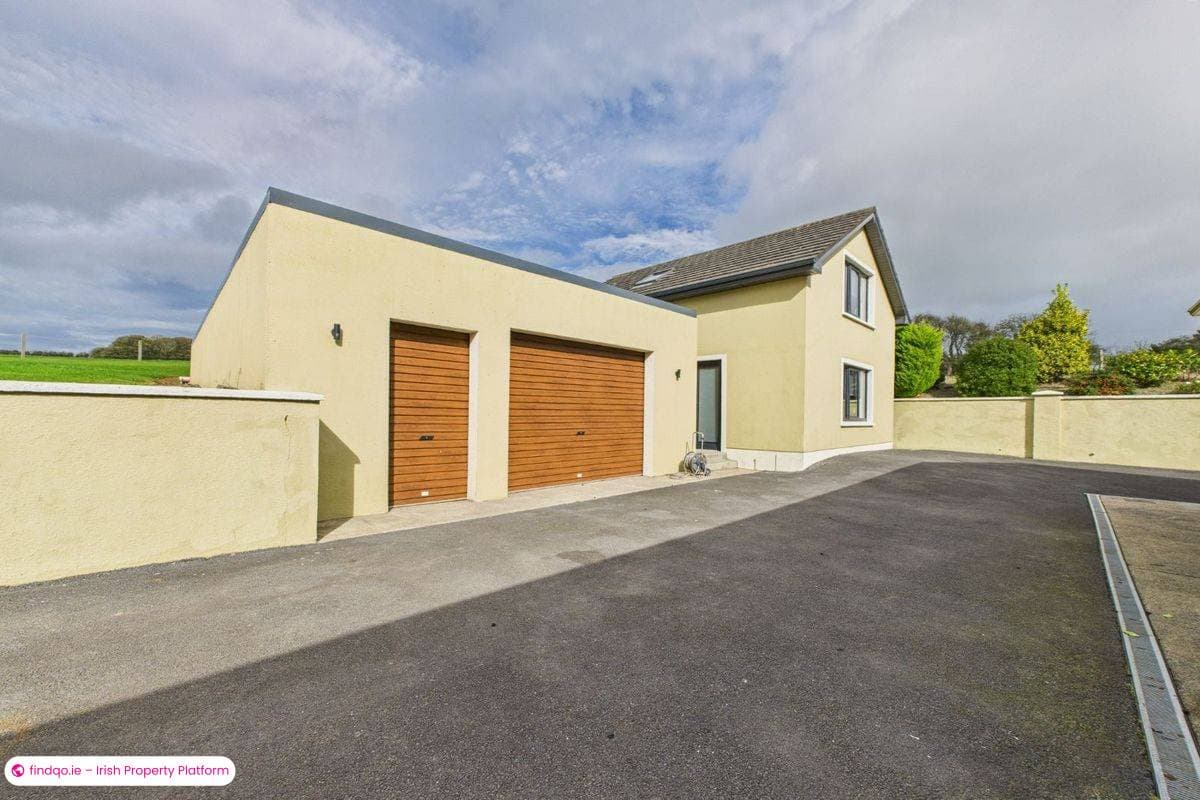 Detached house for Sale in Portlaw, Waterford, X91 A3N8