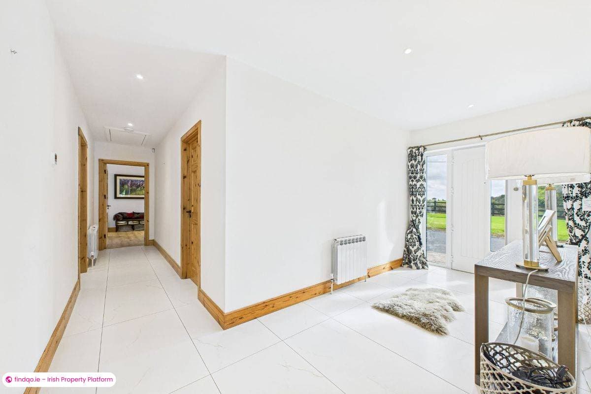 Detached house for Sale in Portlaw, Waterford, X91 A3N8