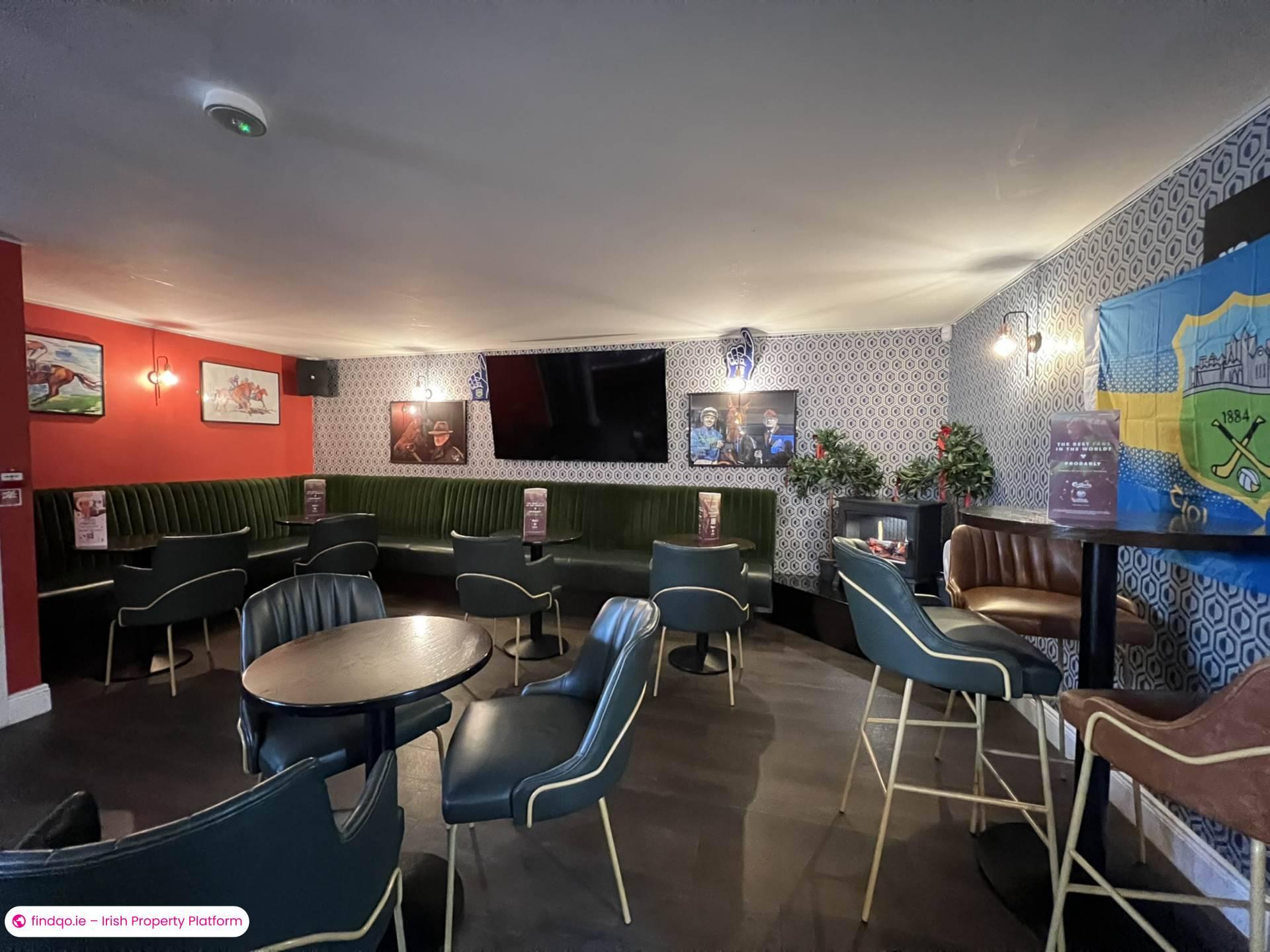 Restaurant / Bar / Hotel for Sale in Cahir, Tipperary