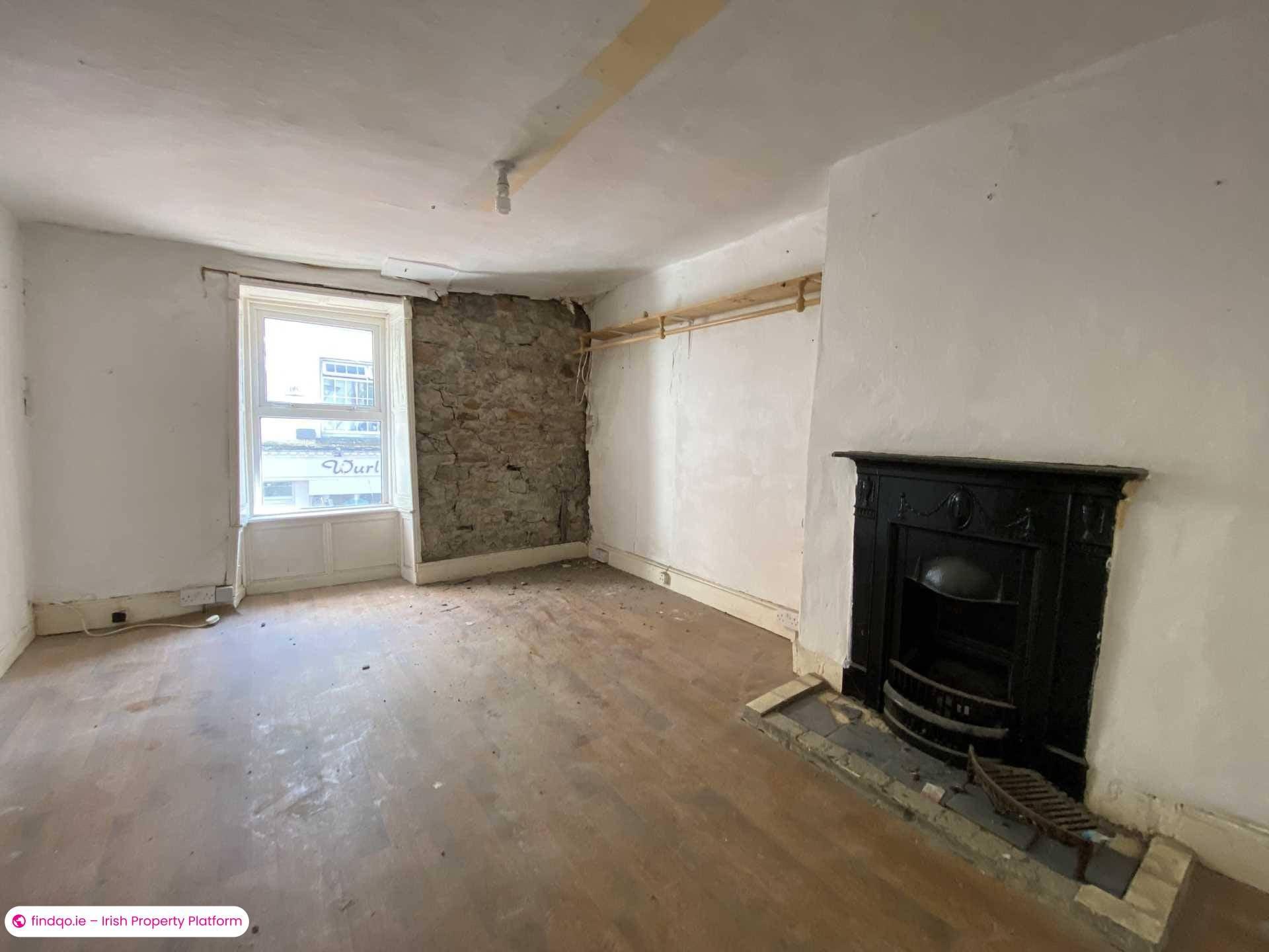 Retail Unit for Sale in Clonmel, Tipperary