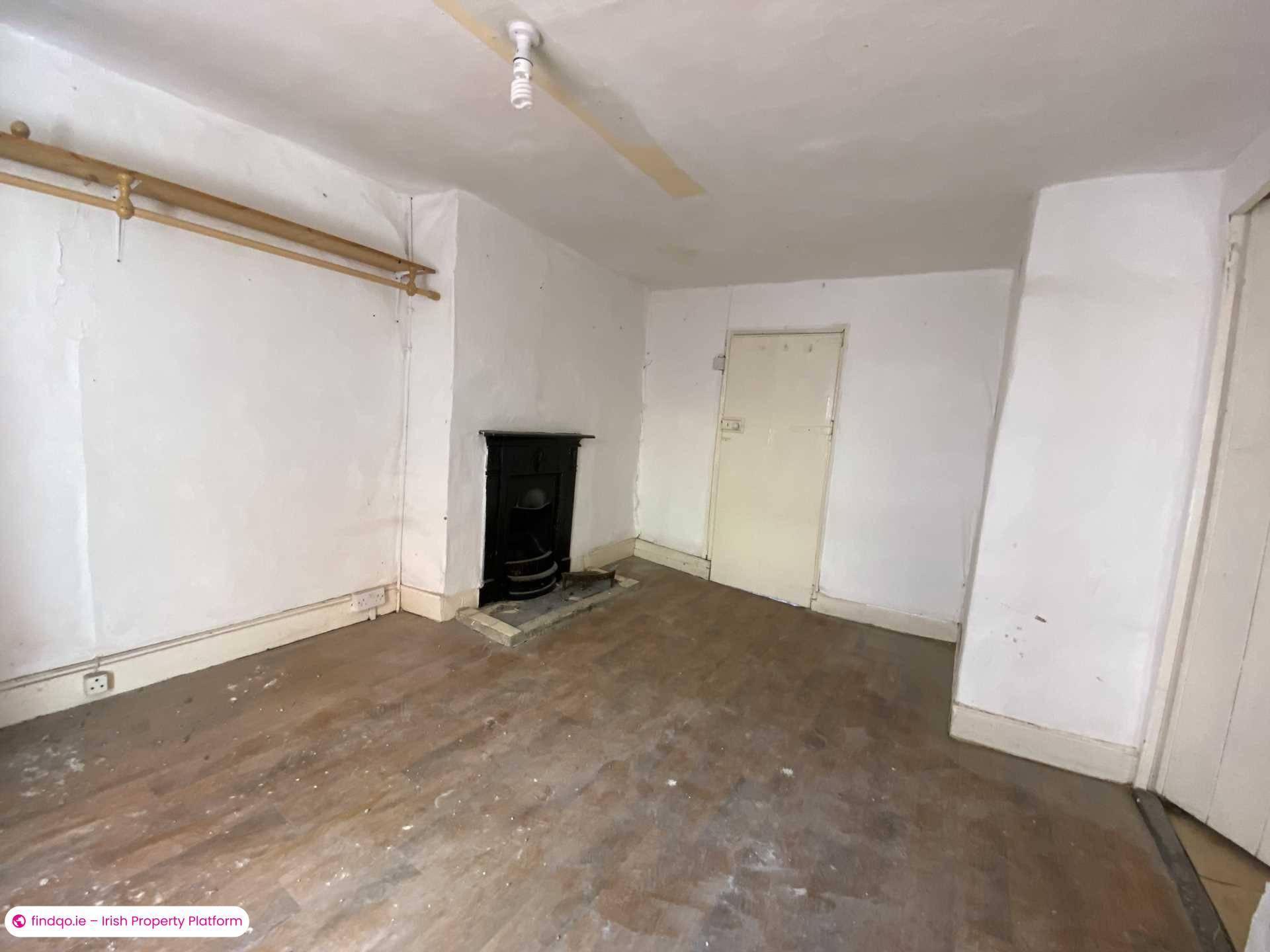 Retail Unit for Sale in Clonmel, Tipperary