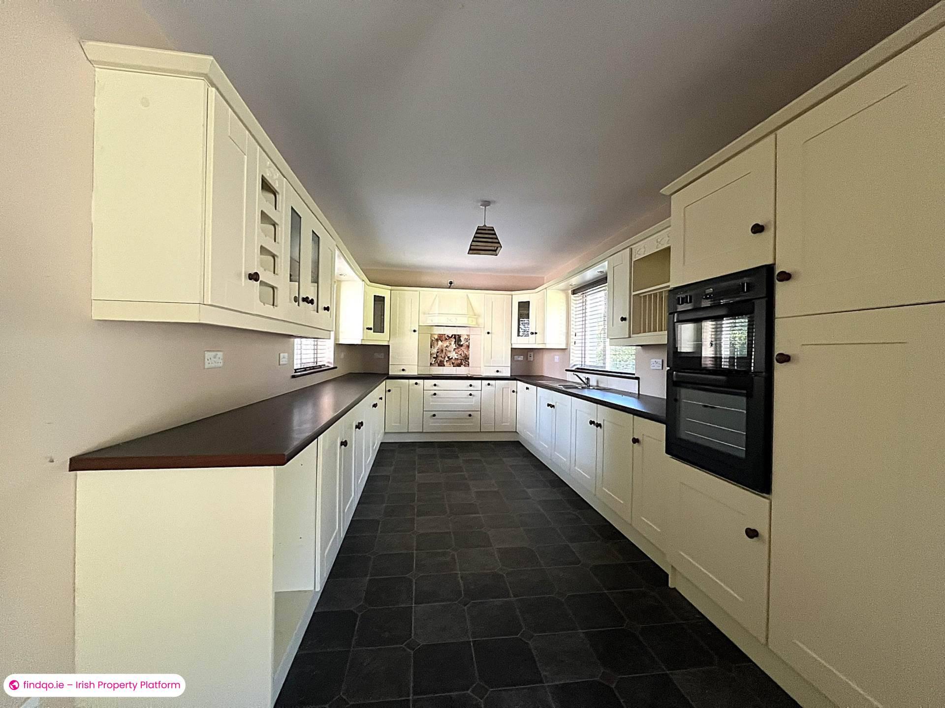 Detached house for Sale in Clonmel, Tipperary