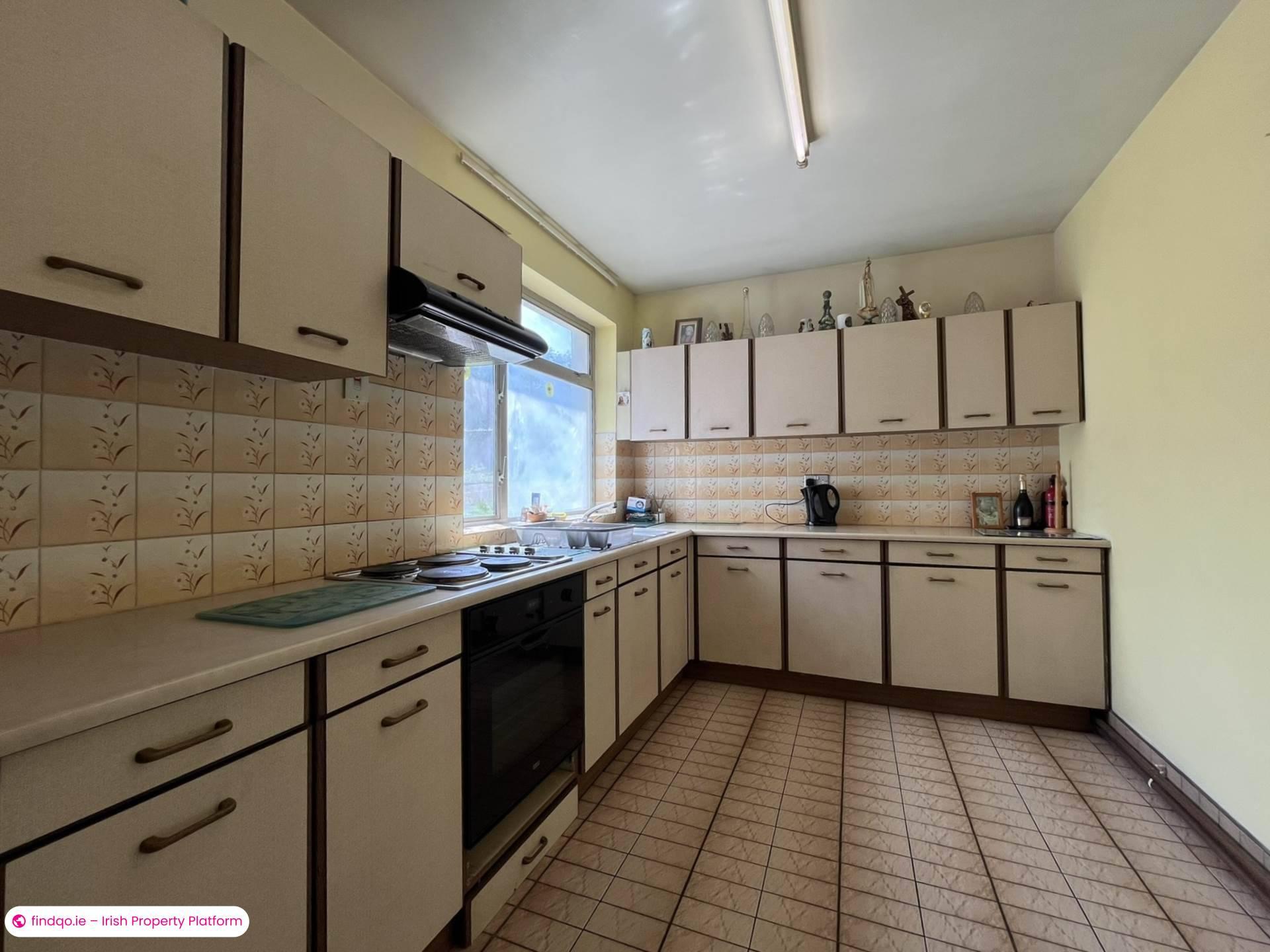 Semi-detached house for Sale in Clonmel, Tipperary