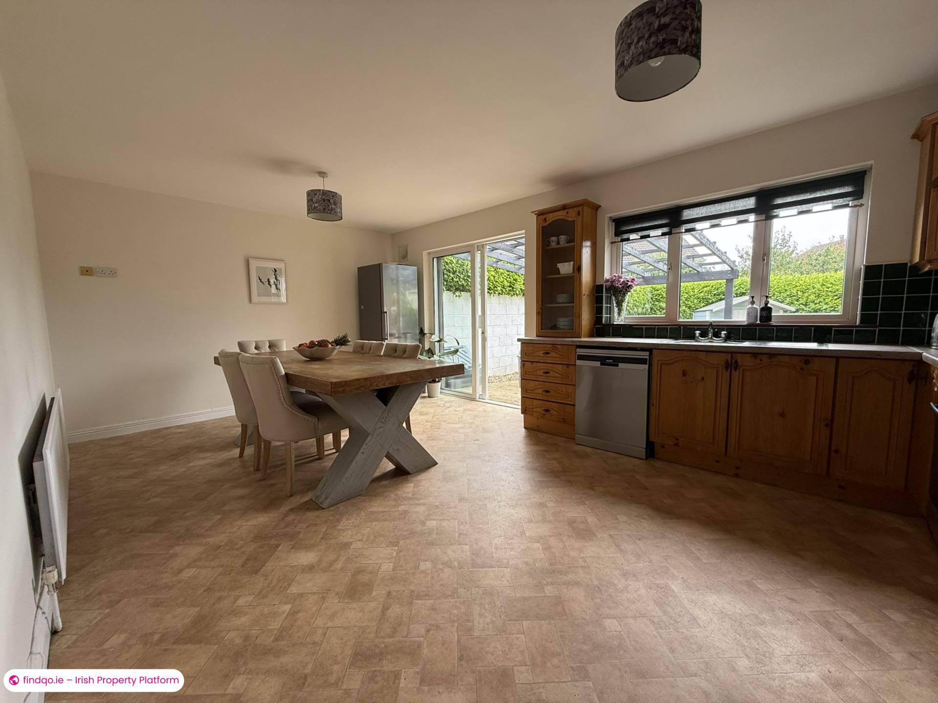 Semi-detached house for Sale in Clonmel, Tipperary