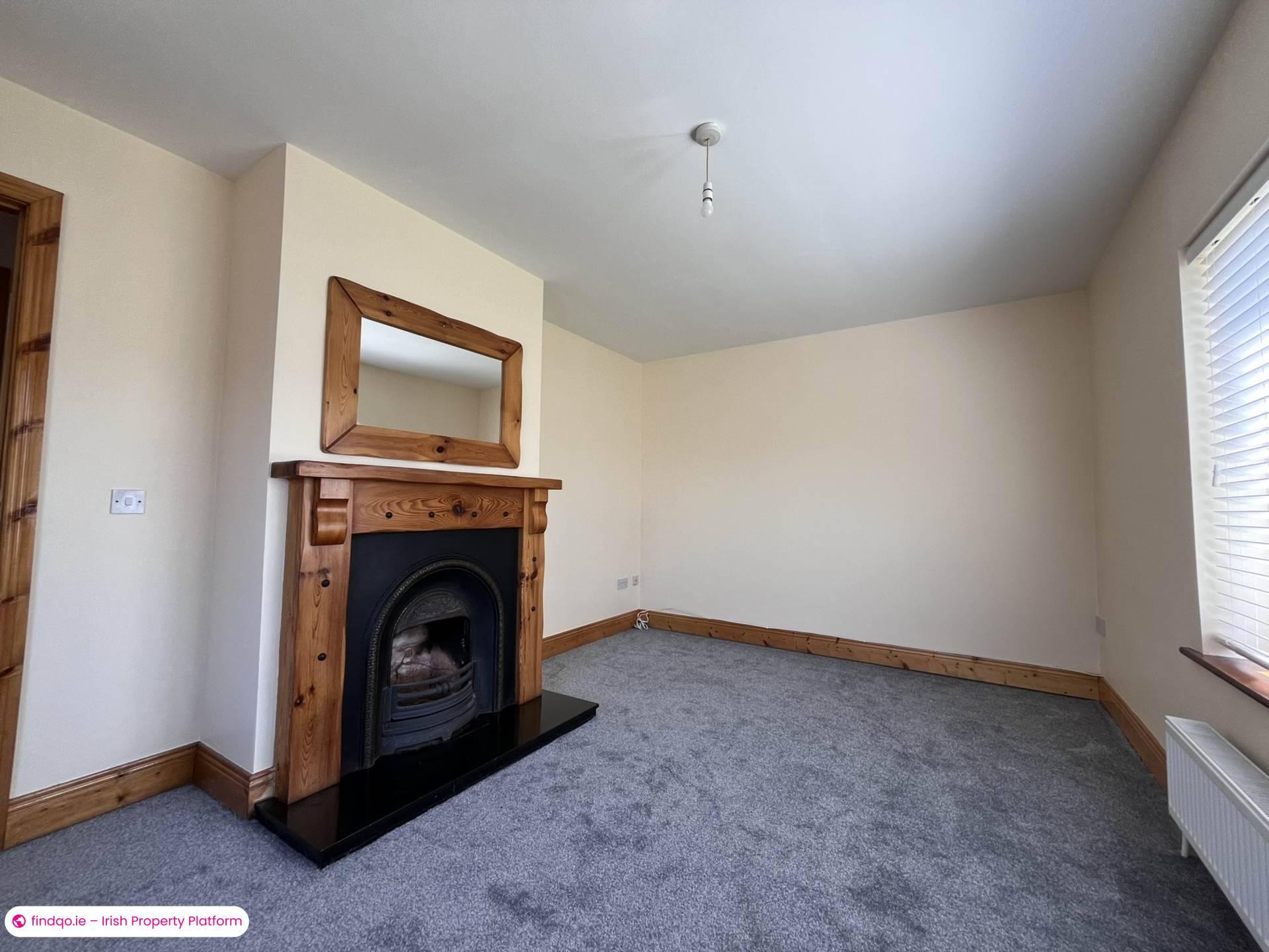 Semi-detached house for Sale in Ardfinnan, Tipperary