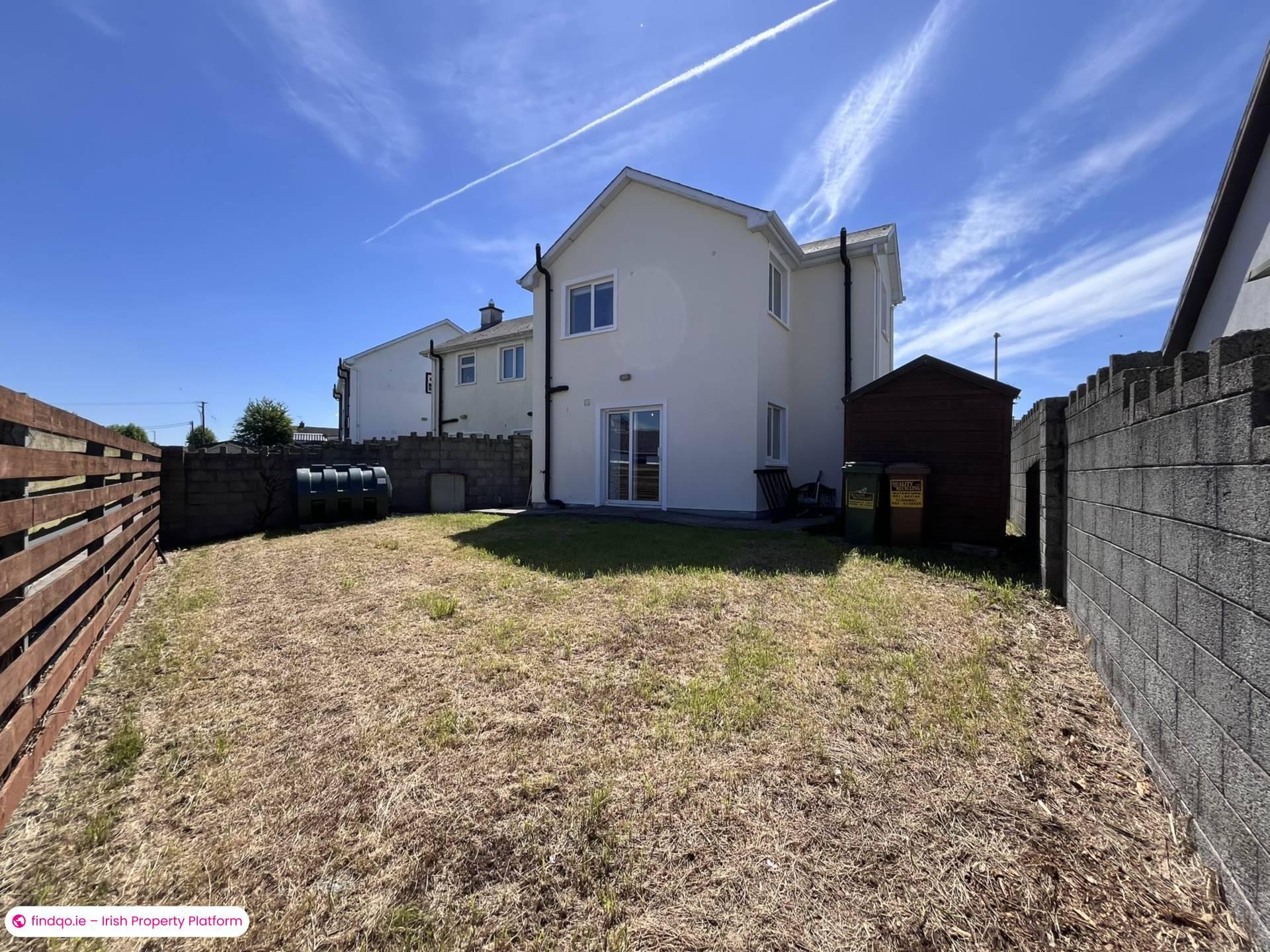 Semi-detached house for Sale in Ardfinnan, Tipperary