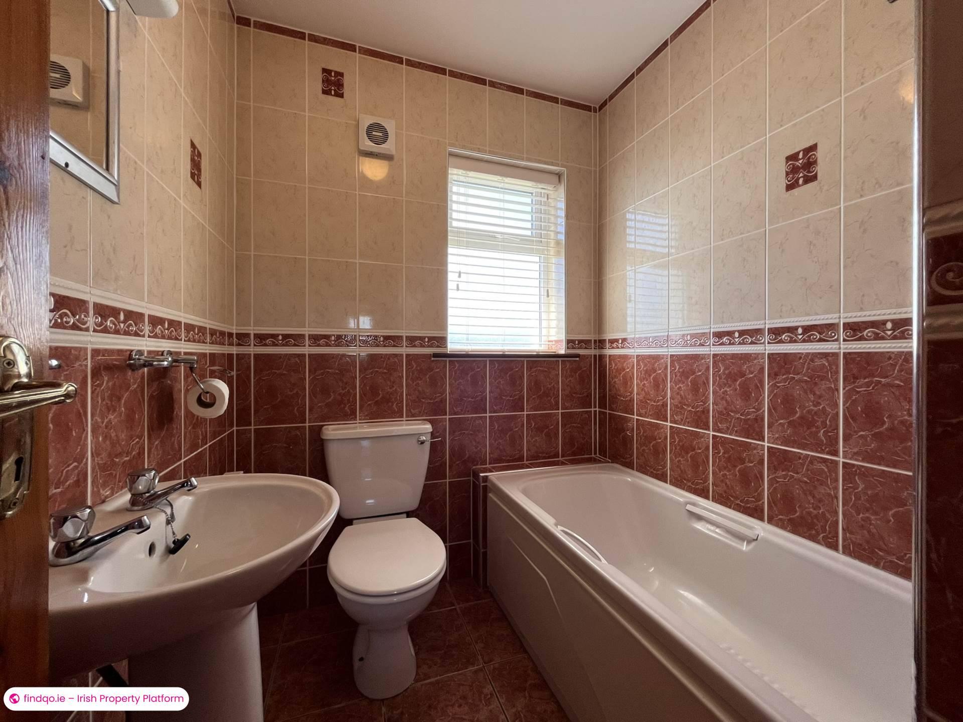 Semi-detached house for Sale in Ardfinnan, Tipperary